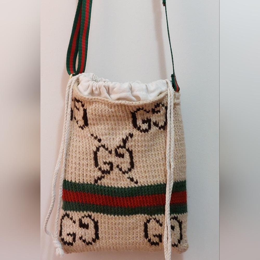 SALE Gucci Beige Knit Crossbody Bag (Small) GG Web Design Green/Red Strip Strap